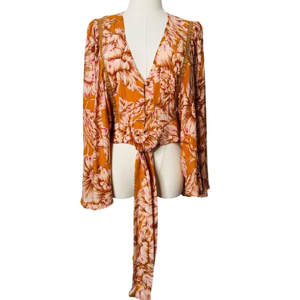 NWT Bohemian Small Band Of The Free Top Blouse Gold Blush Pink Paisley Print
